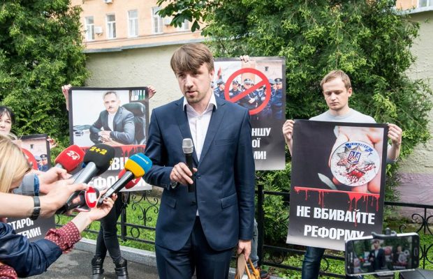 Деканоідзе: Суд визнав законним рішення атестаційних комісій МВС