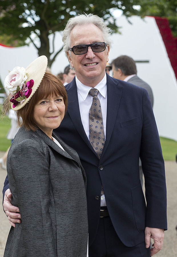 Алан Рікман із дружиною, Рімою Хортон, на фестивалі в Гудвуді 2015 р. Фото: Rex