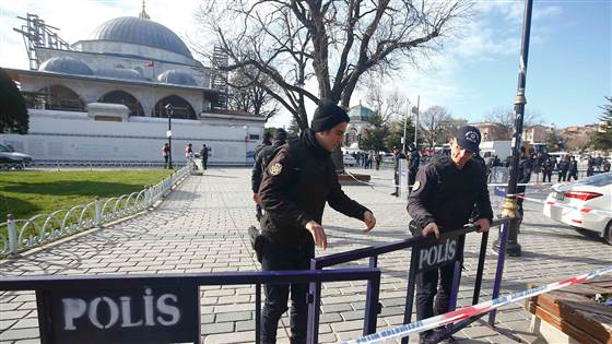 Sultanahmet blast Istanbul - Blue mosque