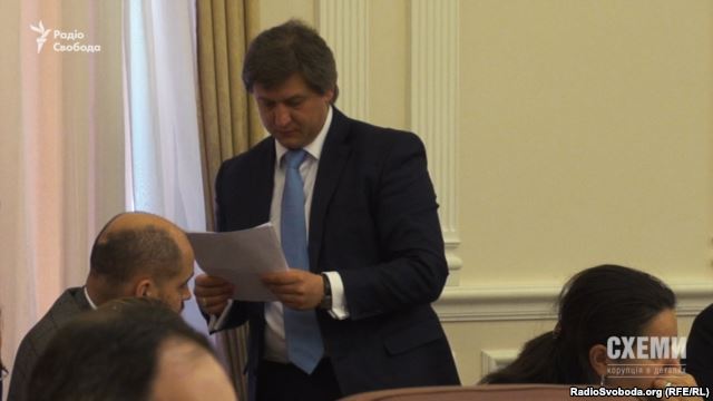 Олександр Данилюк отримав документи на засіданні 20 квітня