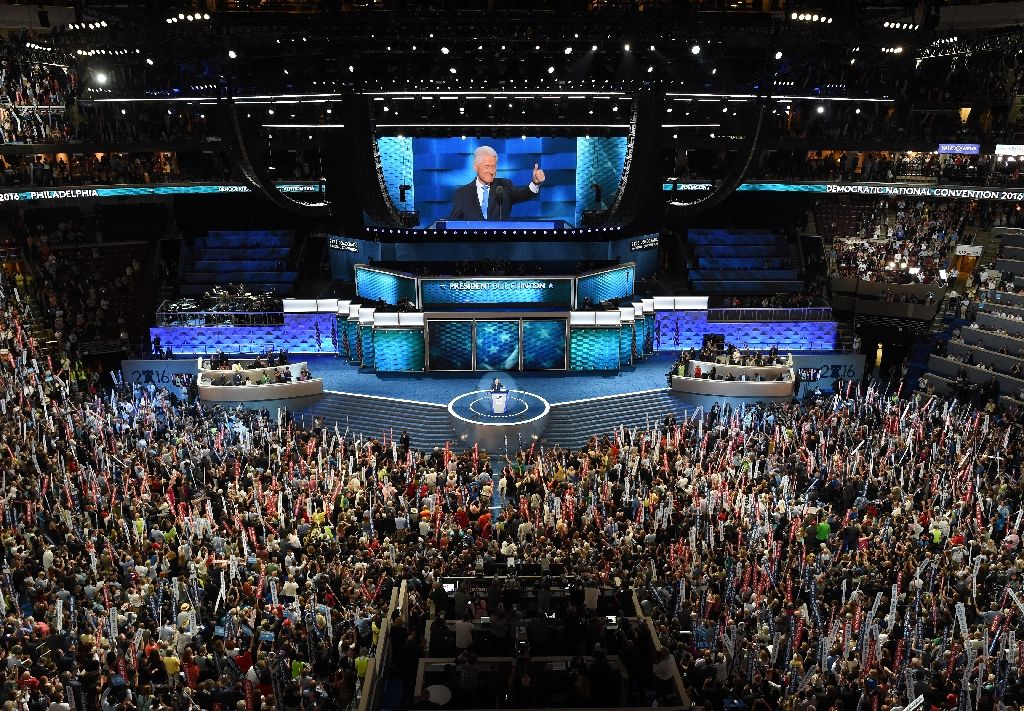 Виступ Білла Клінтона на Демократичній конвенції в Філадельфії. Фото AFP