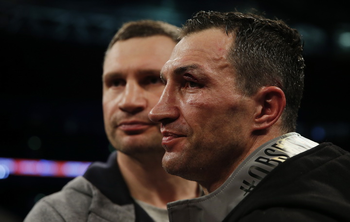 Wladimir Klitschko looks dejected after the fight