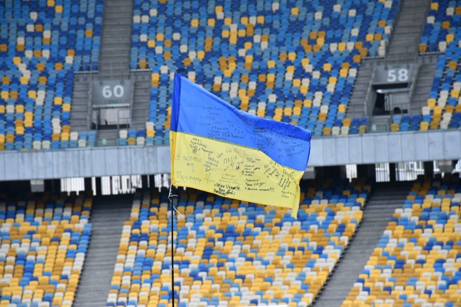 Дебати Порошенко - 14.04.2019 НСУ Олімпійський прапор