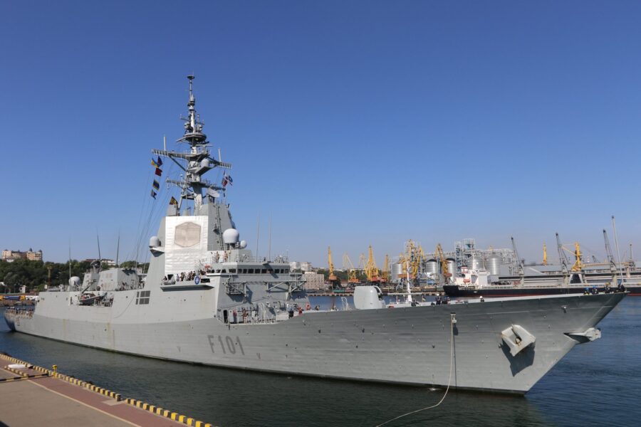 кораблі постійної військово-морської групи НАТО-2 - SNMG2 в Одесі_3