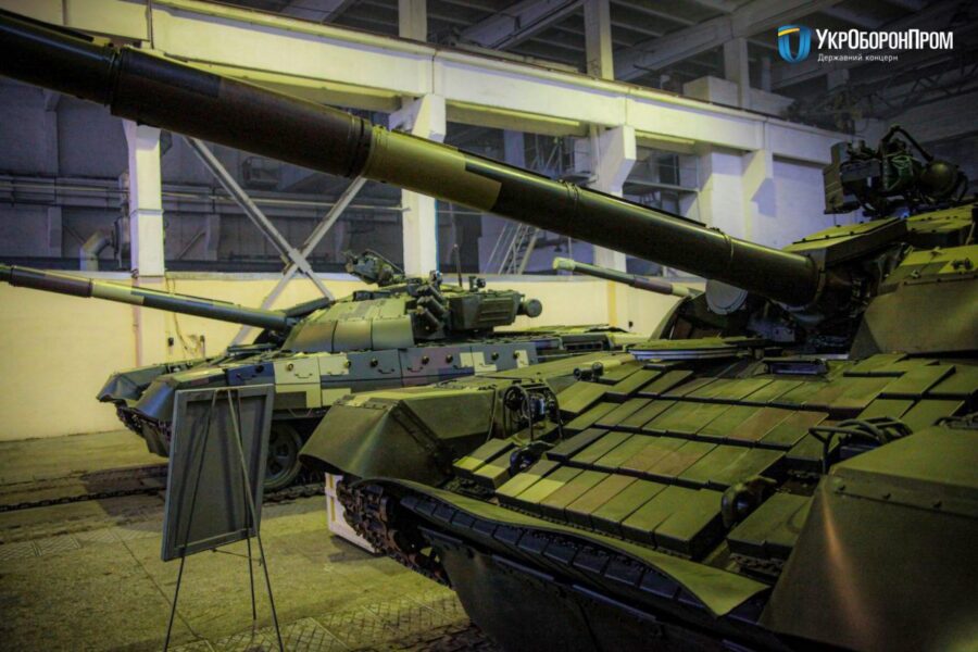 Відремонтований танк Т-72 2