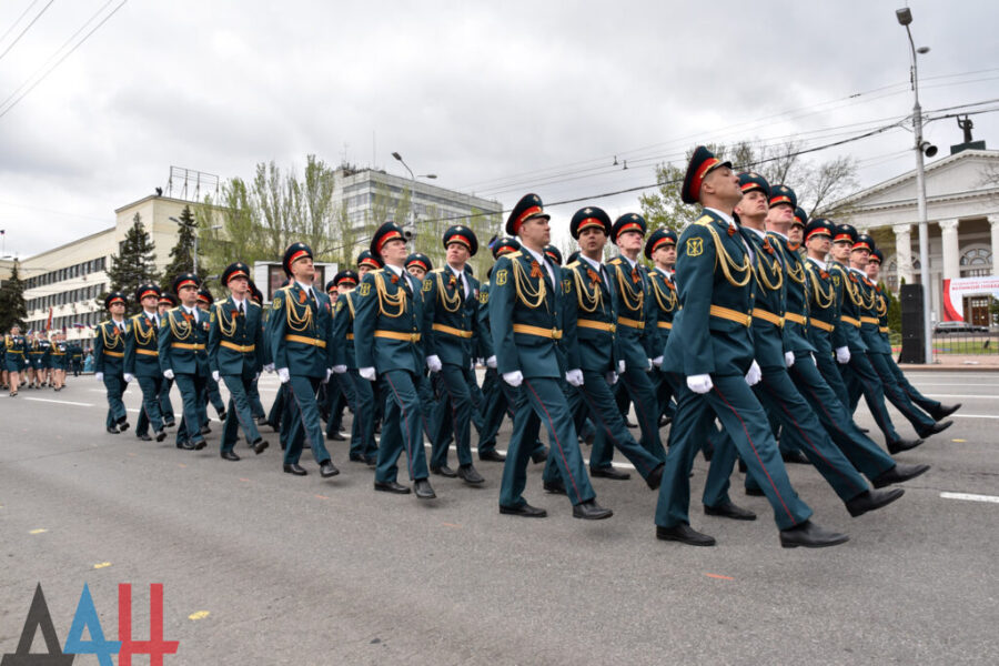 парад 9 травня 2021 - Донецьк_9