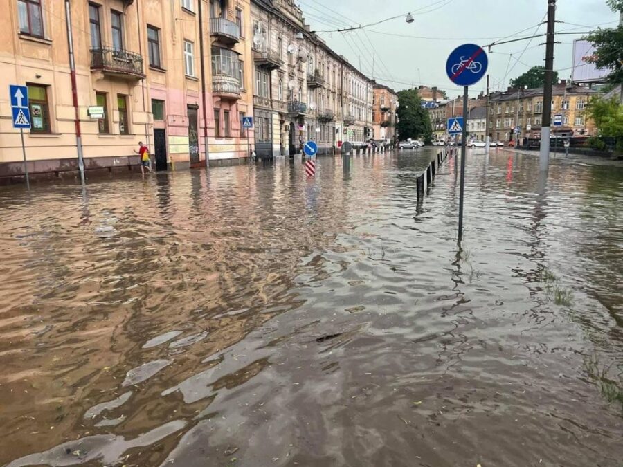 Львів дощ 25 червня 1