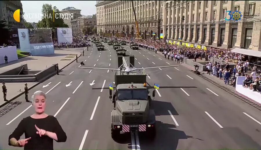 День незалежності України-2021 - військовий парад - скріншоти (3)
