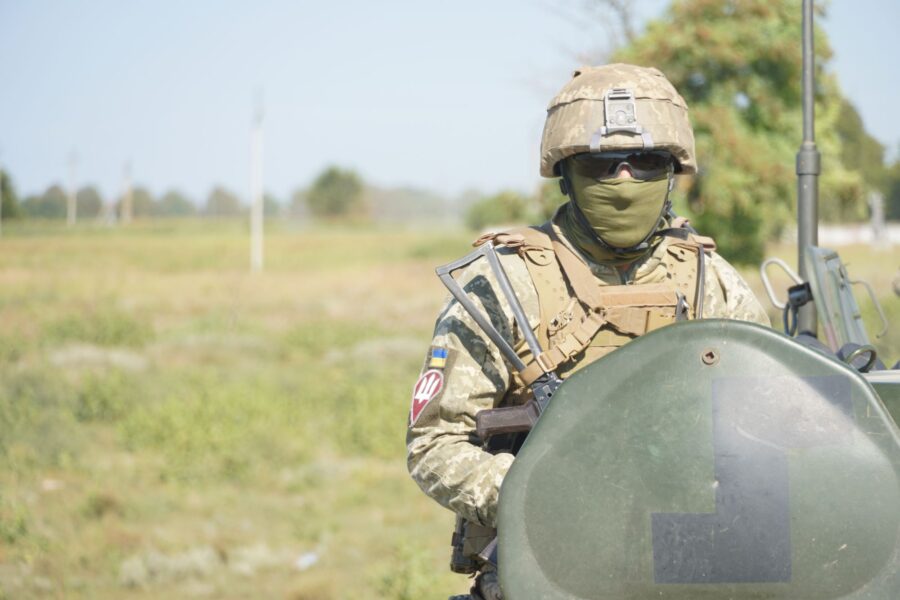 Десантники під Кримом у Херсонській області (14)