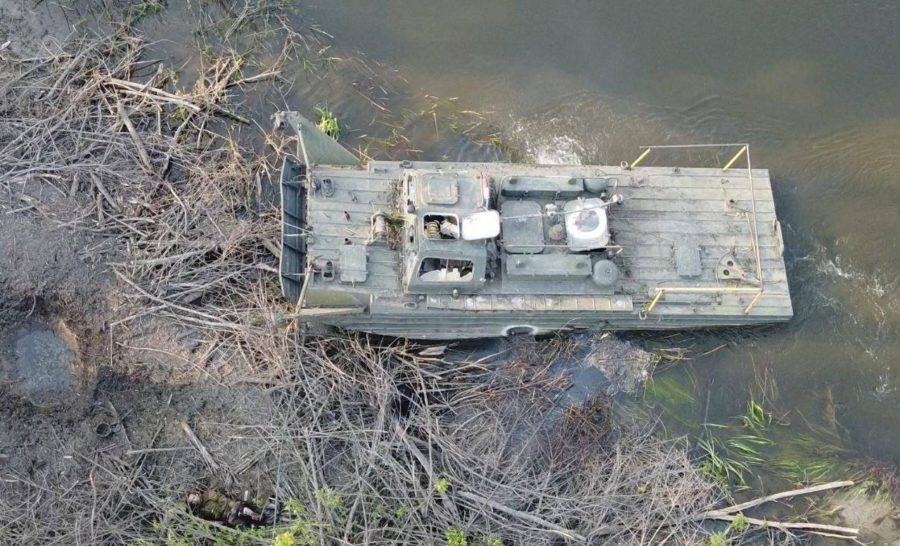 Переправа через Сіверський Донець на Луганщині - знешкоджений БМК-460