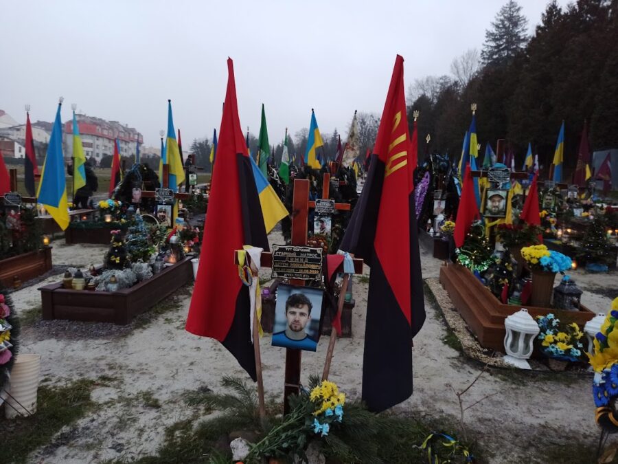Львів - Марсове поле - поховання загиблих на війні з Росією - січень 2023_12