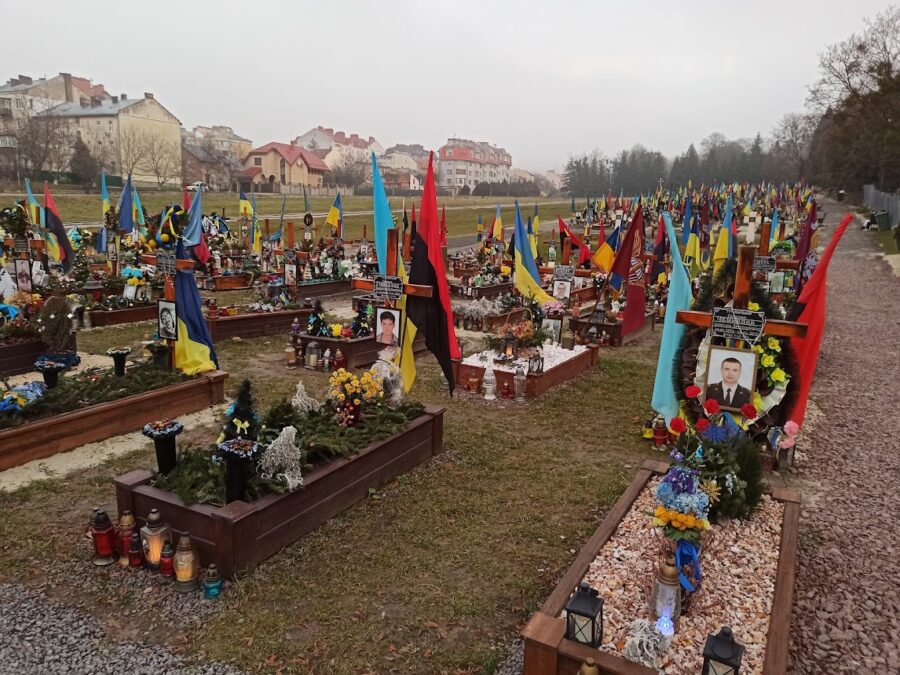 Львів - Марсове поле - поховання загиблих на війні з Росією - січень 2023_2