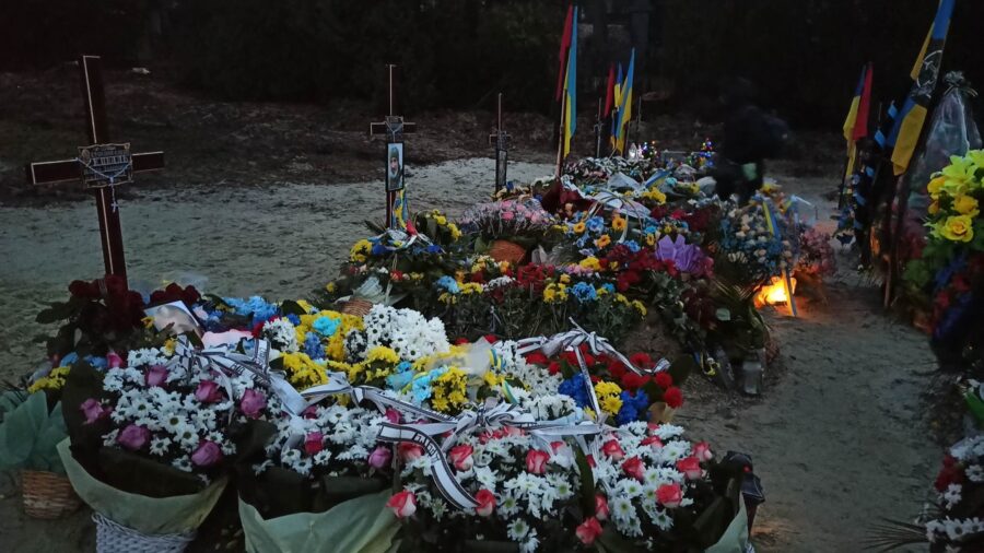Львів - Марсове поле - поховання загиблих на війні з Росією - січень 2023_23