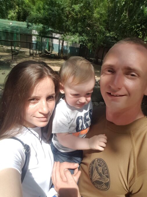 з дружиною та сином 3