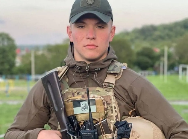 На Донеччині загинув син голови РДА, 21-річний командир розвідвзводу ...