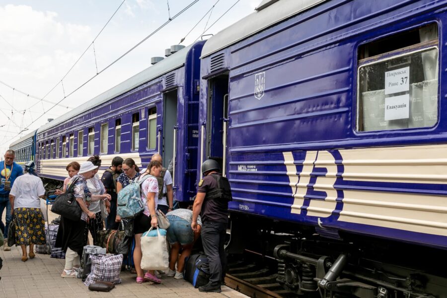 Евакуація з покровська