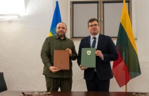 Міністр оборони України Рустем Умєров і міністр оборони Литви Лаурінас Кащюнас