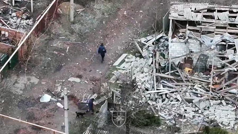 росіяни в цивільнному одязі в торецьку-3