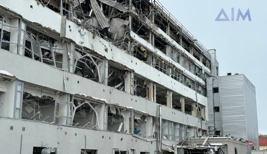 наслідки удару по будівлх телеканалів у Києві 6 квітня 2025-4