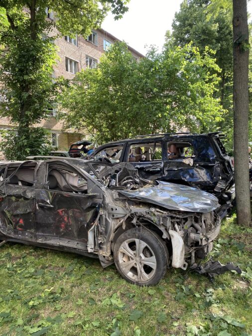 авто Марини Ткачук - Шевченківський район, Київ - після ракетного обстрілу 23 (5)