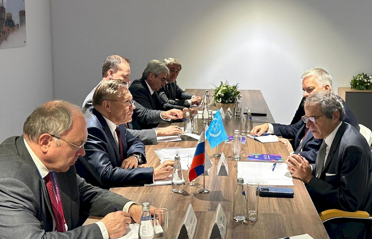 Очільник МАГАТЕ Рафаель Гроссі з очільником "Росатому" Олексієм Ліхачовим. Вересень 2025 року. Фото: соцмережі Гроссі